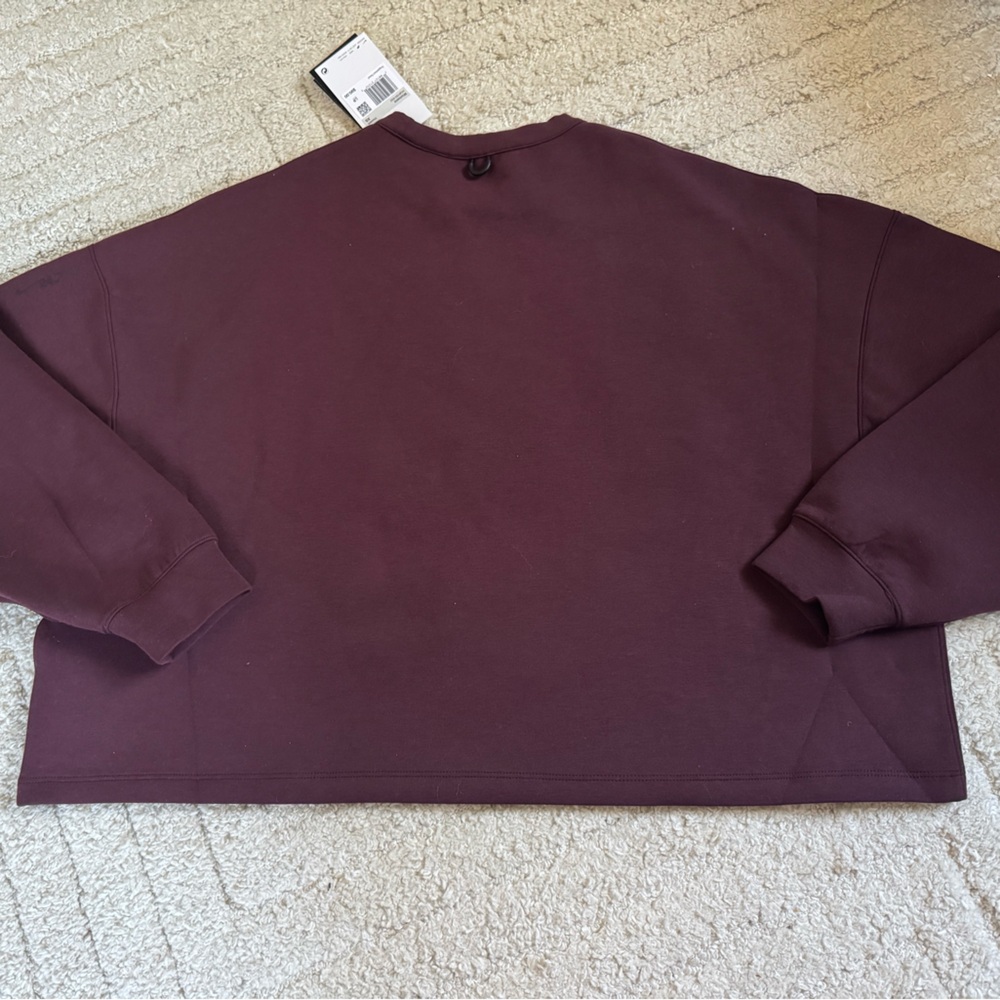 NWT Nike Women's Long Sleeve Crewneck Top - Deep Plum - Picture 2 of 11
